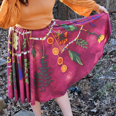 Drying herbs skirt